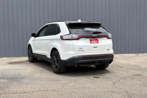 More photos of 2018 Ford Edge SEL Sport Utility 4D at Drive N-Motion Thornton, CO