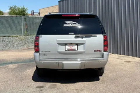 More photos of 2014 GMC Yukon Denali Sport Utility 4D at Drive N-Motion Thornton, CO