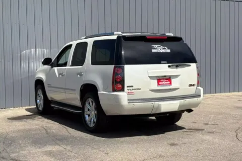 More photos of 2011 GMC Yukon Denali Sport Utility 4D at Drive N-Motion Thornton, CO