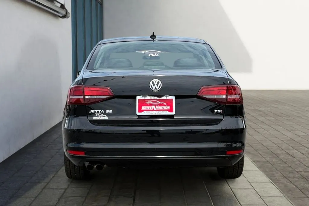 More photos of 2017 Volkswagen Jetta 1.4T SE Sedan 4D at Drive N-Motion Thornton, CO