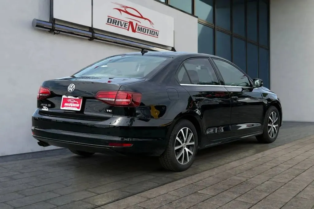 Another view of 2017 Volkswagen Jetta 1.4T SE Sedan 4D for sale in Thornton, CO at Drive N-Motion Thornton