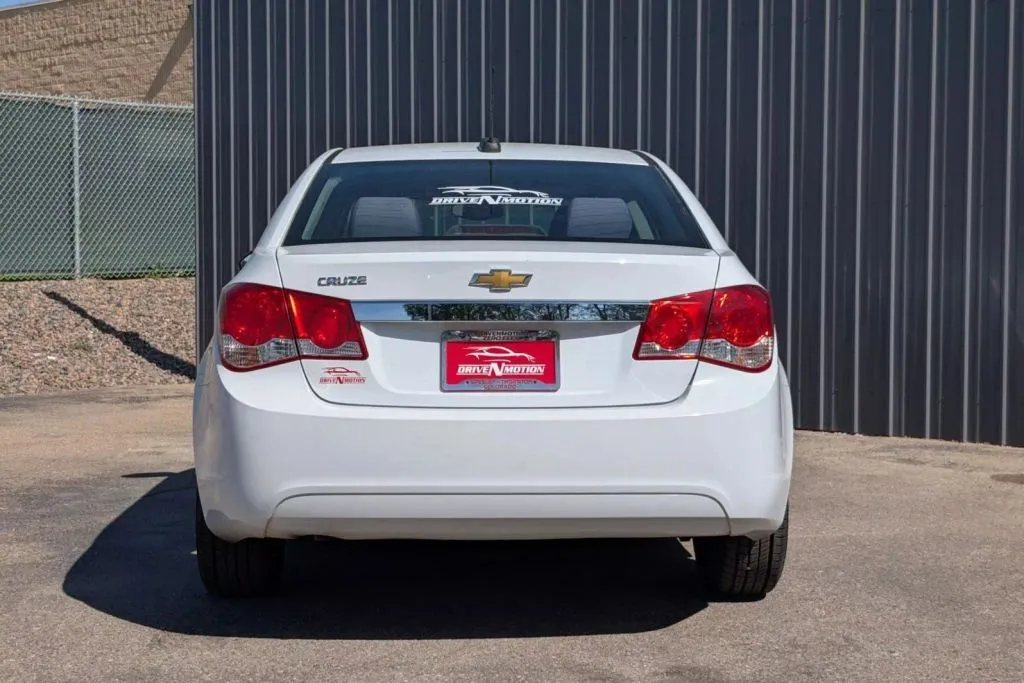 More photos of 2016 Chevrolet Cruze Limited LS Sedan 4D at Drive N-Motion Thornton, CO