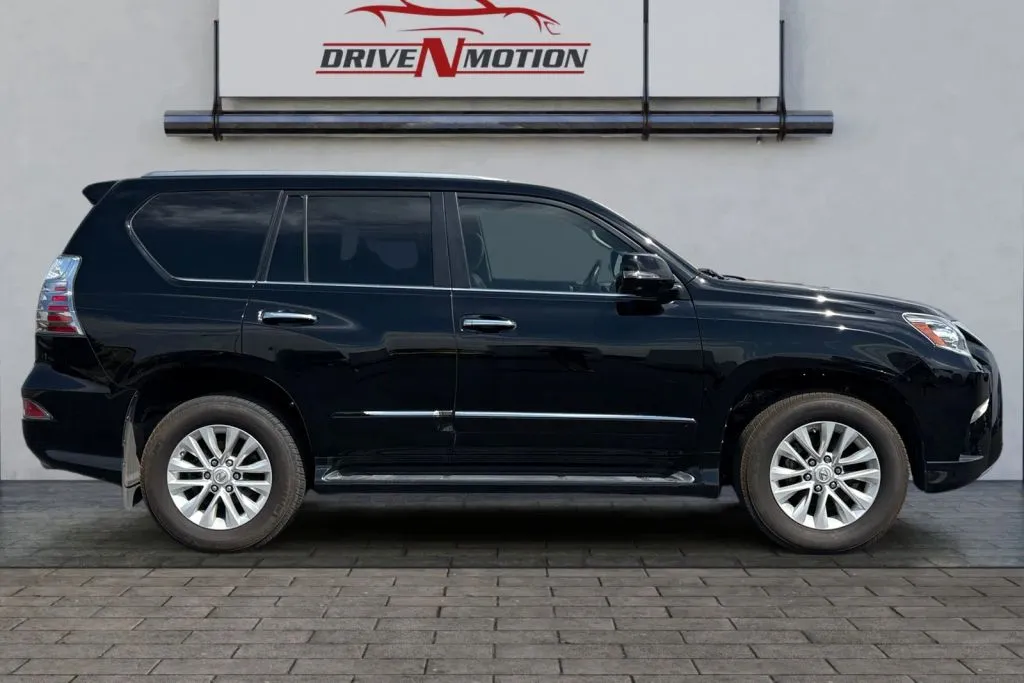 Another view of 2019 Lexus GX 460 Sport Utility 4D for sale in Thornton, CO at Drive N-Motion Thornton