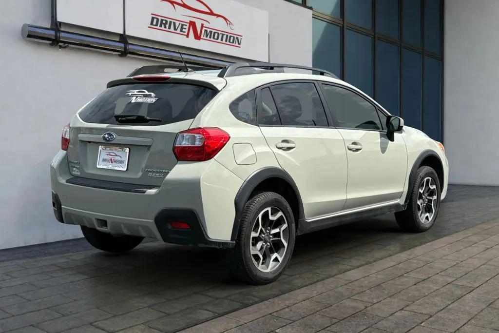 More photos of 2017 Subaru Crosstrek 2.0i Premium Sport Utility 4D at Drive N-Motion Thornton, CO