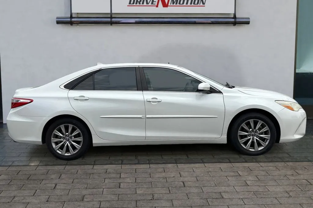 Another view of 2015 Toyota Camry XLE Sedan 4D for sale in Thornton, CO at Drive N-Motion Thornton