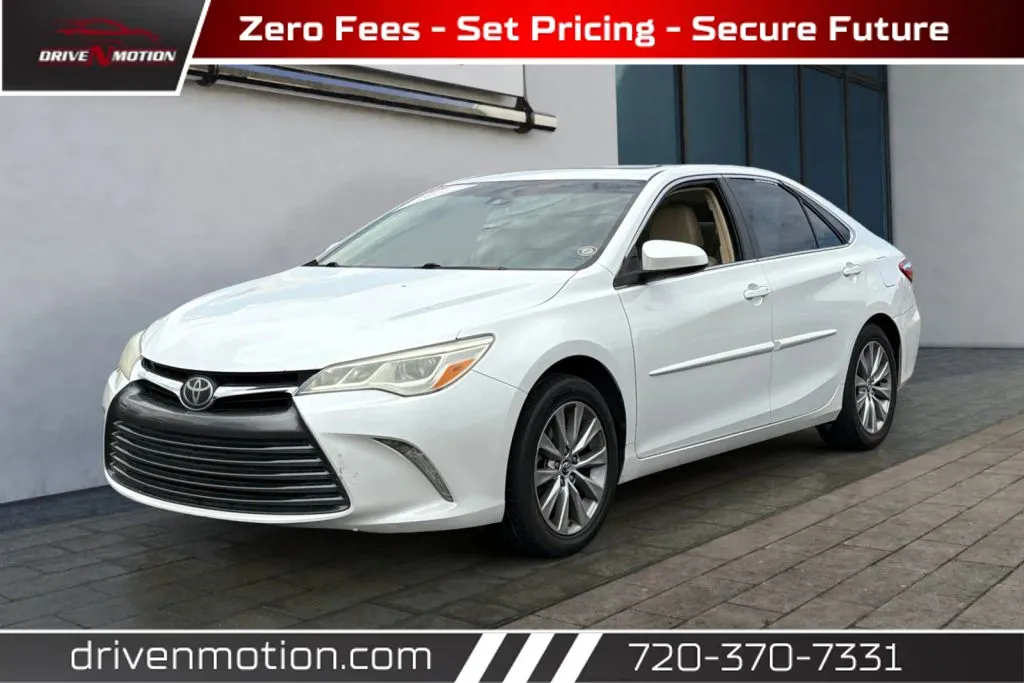 White 2015 Toyota Camry XLE Sedan 4D for sale in Thornton, CO