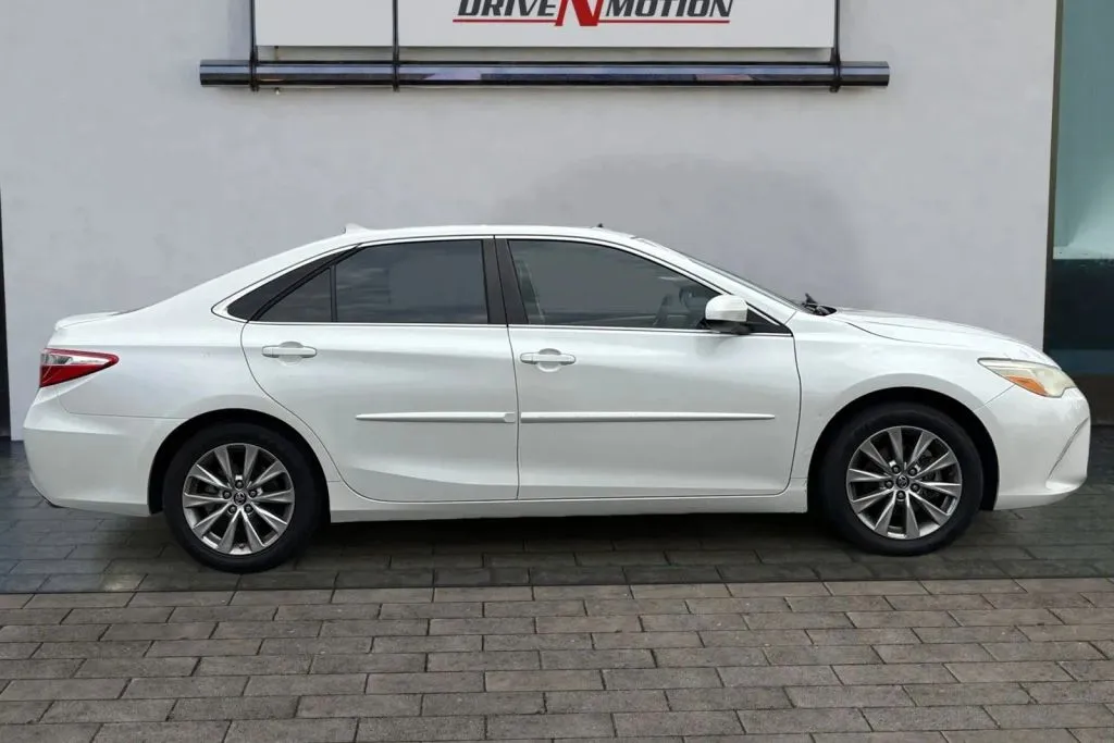 Another view of 2015 Toyota Camry XLE Sedan 4D for sale in Thornton, CO at Drive N-Motion Thornton