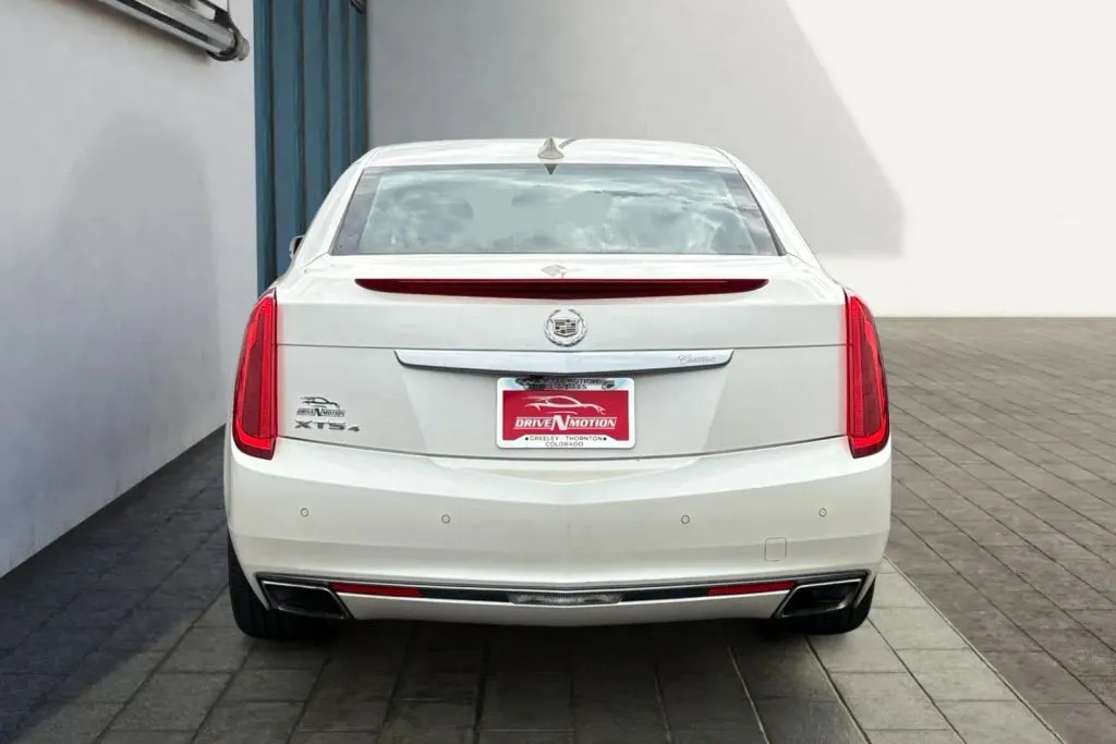 More photos of 2015 Cadillac XTS Premium Collection Sedan 4D at Drive N-Motion Thornton, CO
