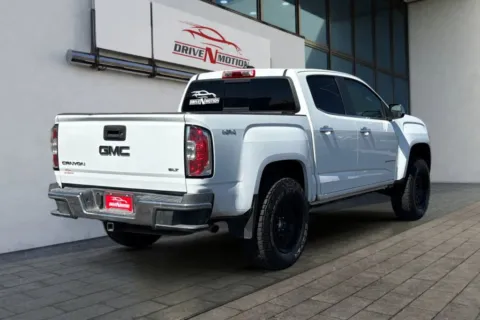 Another view of 2016 GMC Canyon Crew Cab SLT Pickup 4D 5 ft for sale in Thornton, CO at Drive N-Motion Thornton