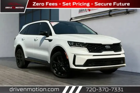 White 2021 Kia Sorento SX Sport Utility 4D for sale in Thornton, CO