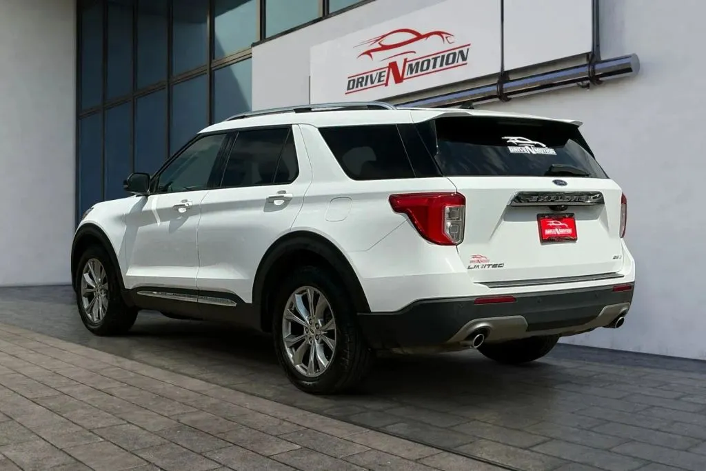 More photos of 2021 Ford Explorer Limited Sport Utility 4D at Drive N-Motion Thornton, CO