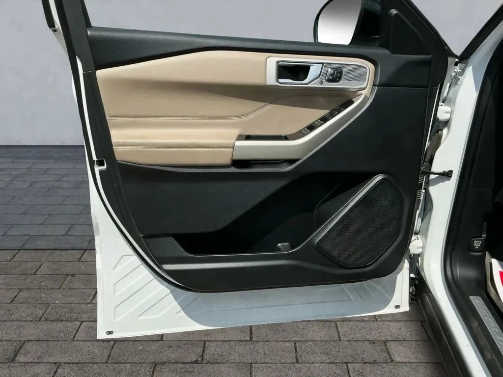 View 9