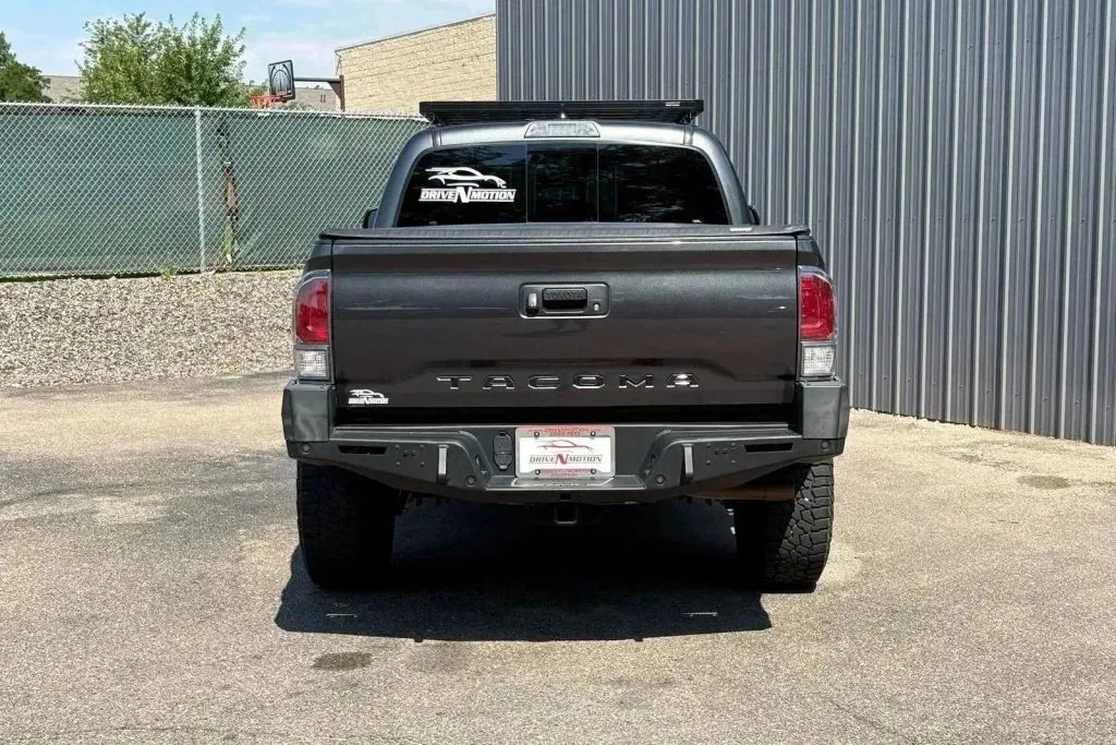 More photos of 2020 Toyota Tacoma Double Cab TRD Off-Road Pickup 4D 5 ft at Drive N-Motion Thornton, CO