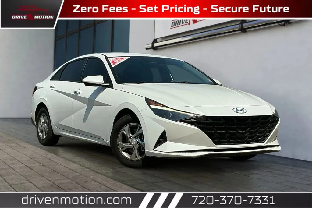White 2022 Hyundai Elantra SE Sedan 4D for sale in Thornton, CO