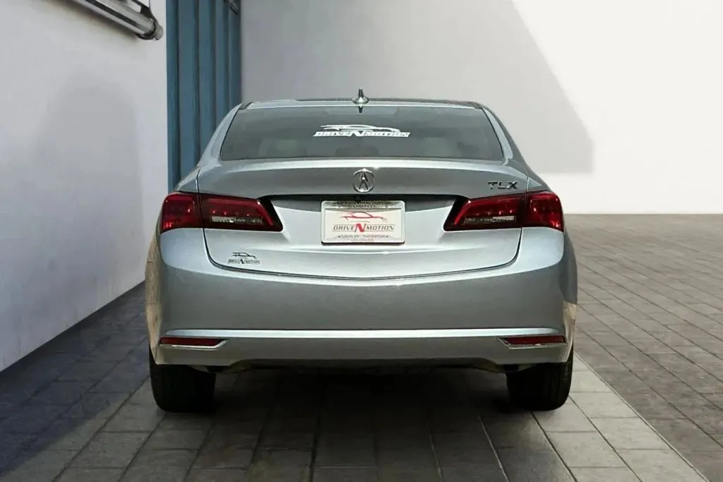 More photos of 2016 Acura TLX 3.5 Sedan 4D at Drive N-Motion Thornton, CO