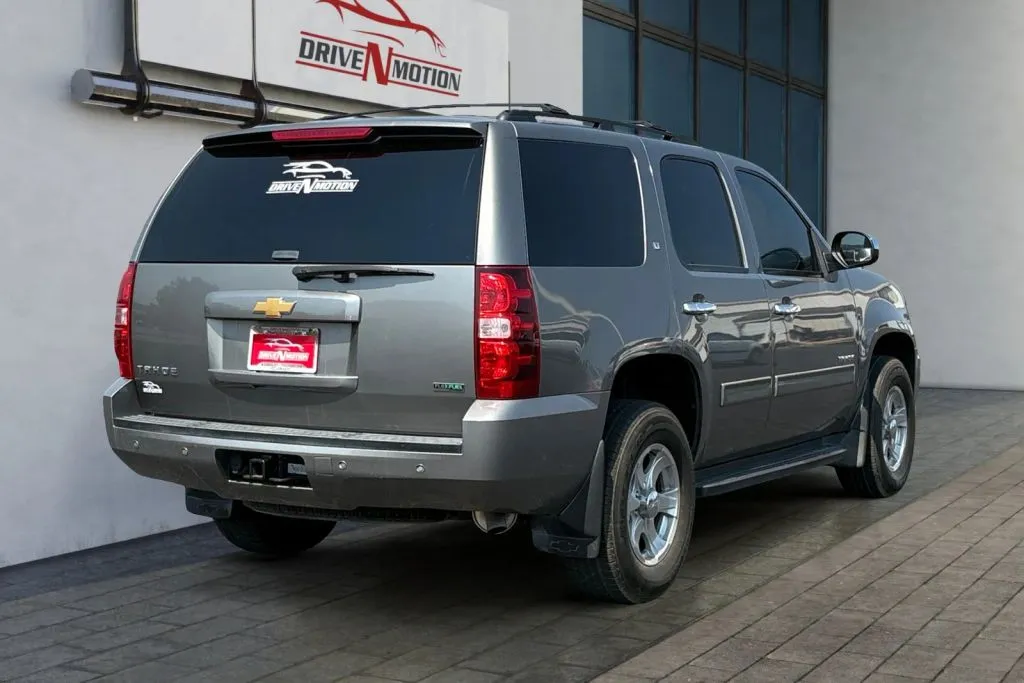 More photos of 2012 Chevrolet Tahoe LT Sport Utility 4D at Drive N-Motion Thornton, CO