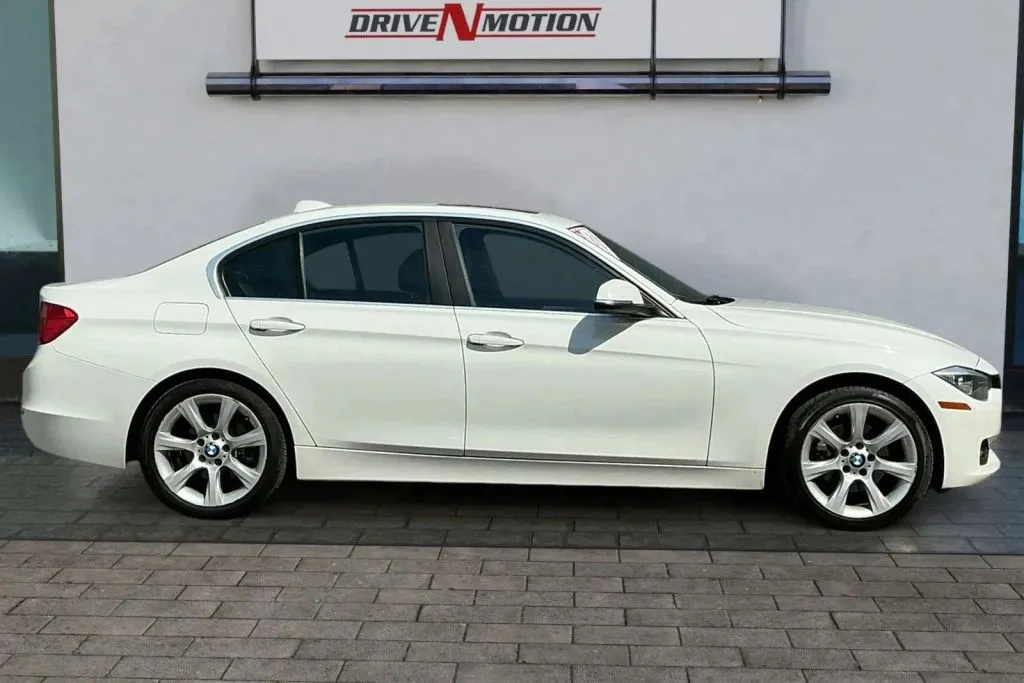 Another view of 2015 BMW 3 Series 320i xDrive Sedan 4D for sale in Thornton, CO at Drive N-Motion Thornton
