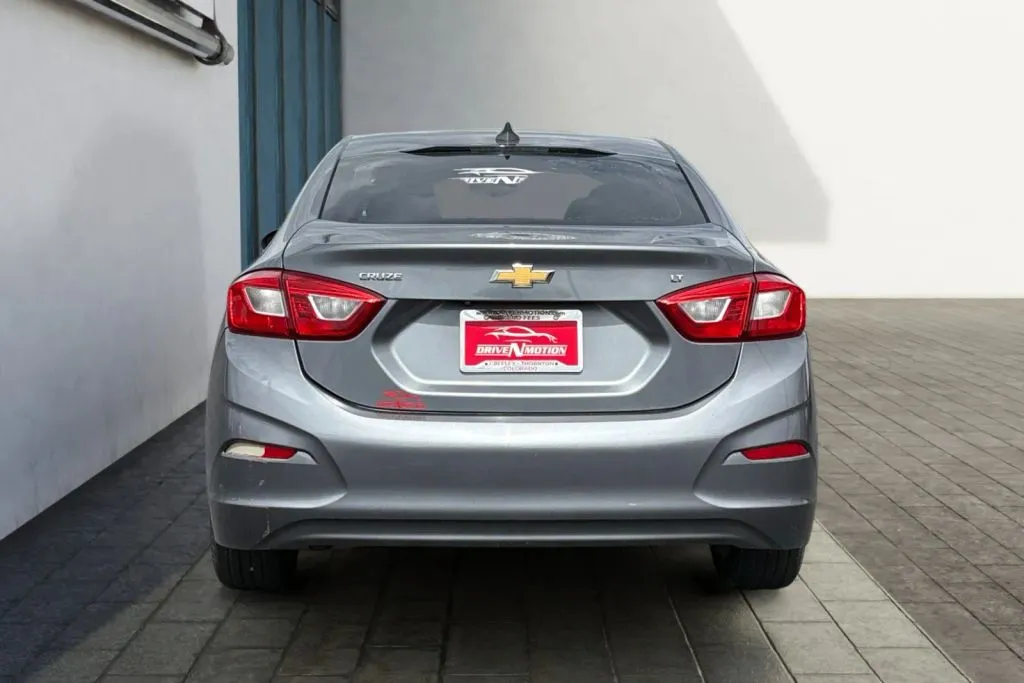 More photos of 2019 Chevrolet Cruze LT Sedan 4D at Drive N-Motion Thornton, CO