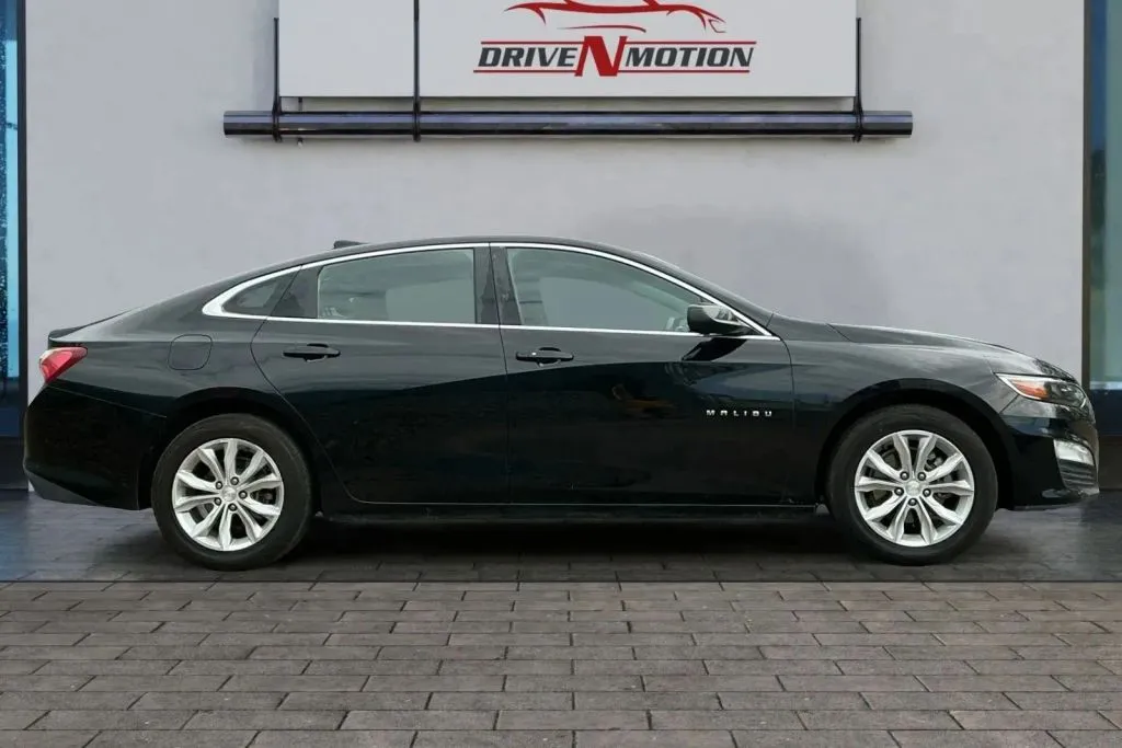 Photos of 2020 Chevrolet Malibu LT Sedan 4D for sale in Thornton, CO at Drive N-Motion Thornton