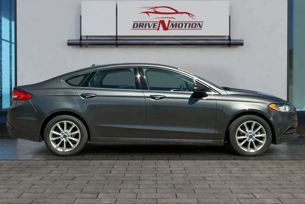 Another view of 2017 Ford Fusion SE Sedan 4D for sale in Thornton, CO at Drive N-Motion Thornton