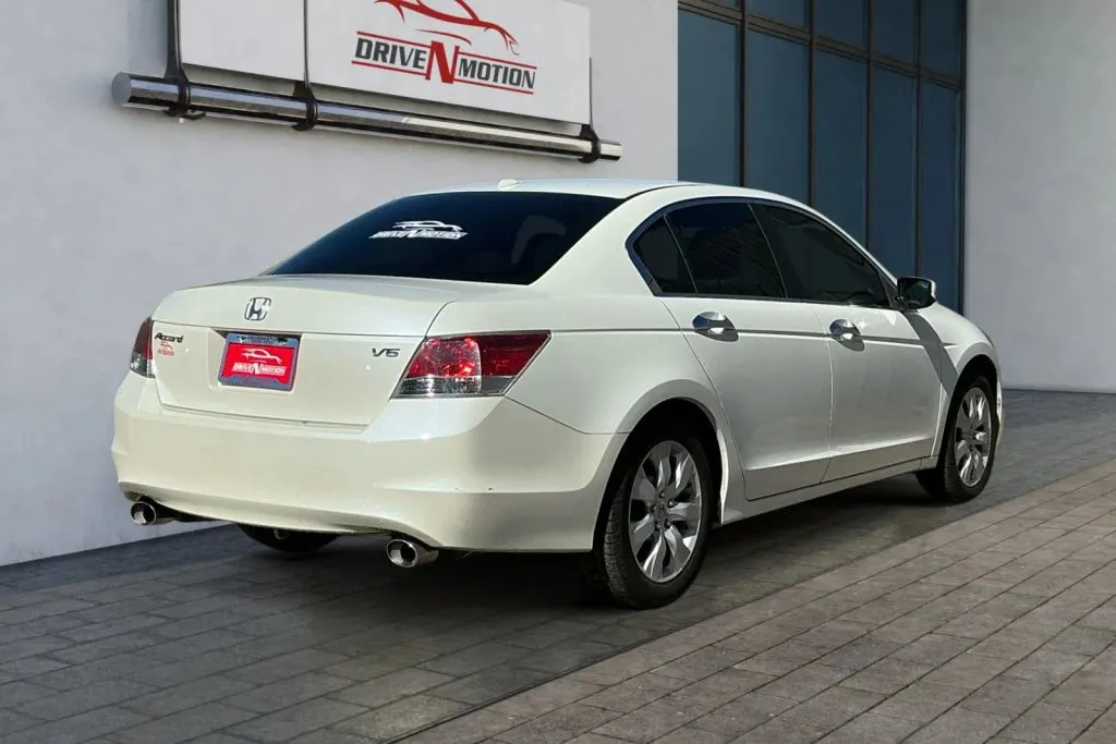 More photos of 2010 Honda Accord EX-L Sedan 4D at Drive N-Motion Thornton, CO