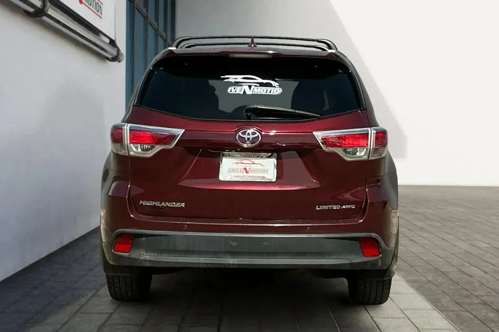 More photos of 2015 Toyota Highlander Limited Sport Utility 4D at Drive N-Motion Thornton, CO