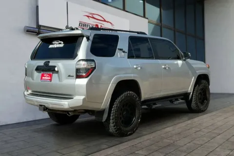 More photos of 2021 Toyota 4Runner TRD Off-Road Premium Sport Utility 4D at Drive N-Motion Thornton, CO