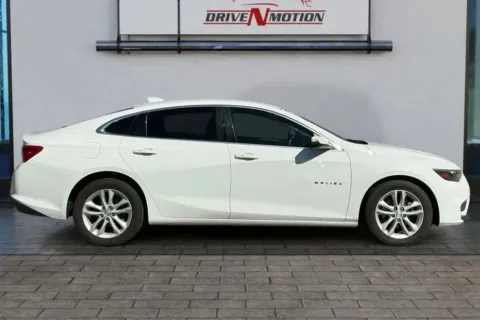 Another view of 2018 Chevrolet Malibu LT Sedan 4D for sale in Thornton, CO at Drive N-Motion Thornton