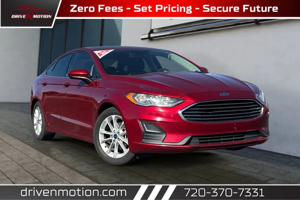 Red 2019 Ford Fusion SE Sedan 4D for sale in Thornton, CO