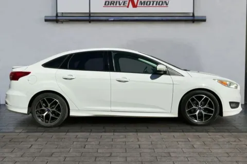 Another view of 2015 Ford Focus SE Sedan 4D for sale in Thornton, CO at Drive N-Motion Thornton