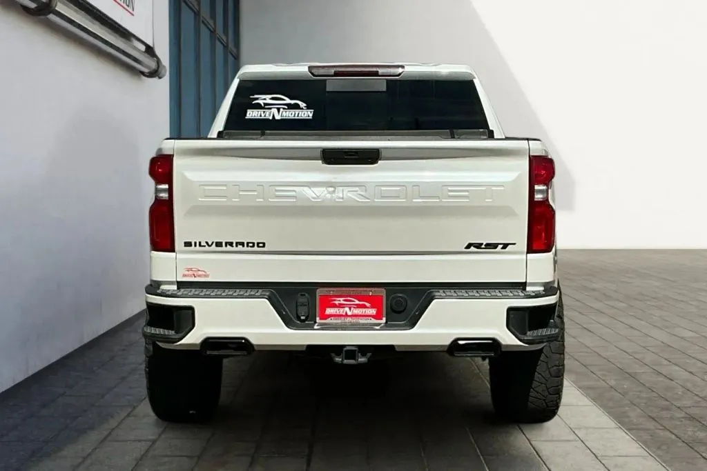 More photos of 2019 Chevrolet Silverado 1500 Crew Cab RST Pickup 4D 5 3/4 ft at Drive N-Motion Thornton, CO