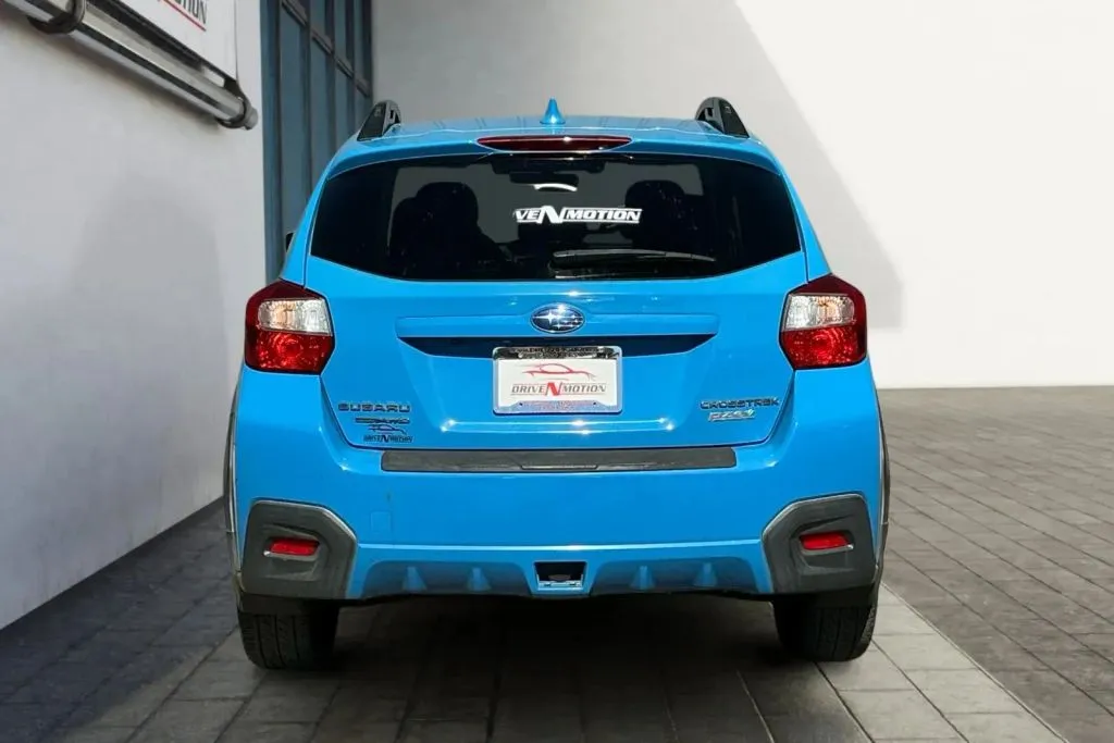 More photos of 2017 Subaru Crosstrek 2.0i Premium Sport Utility 4D at Drive N-Motion Thornton, CO