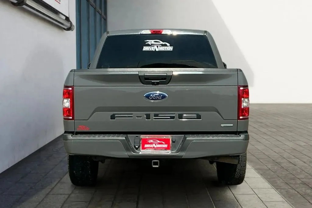 More photos of 2018 Ford F-150 SuperCrew Cab XL Pickup 4D 5 1/2 ft at Drive N-Motion Thornton, CO