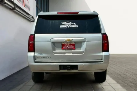 More photos of 2020 Chevrolet Suburban LT Sport Utility 4D at Drive N-Motion Thornton, CO