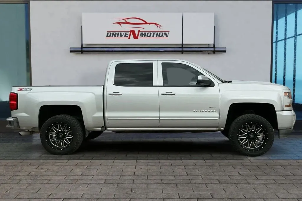 Another view of 2018 Chevrolet Silverado 1500 Crew Cab Z71 LT Pickup 4D 5 3/4 ft for sale in Thornton, CO at Drive N-Motion Thornton