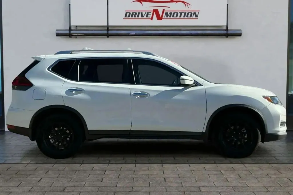Another view of 2020 Nissan Rogue SV Sport Utility 4D for sale in Thornton, CO at Drive N-Motion Thornton
