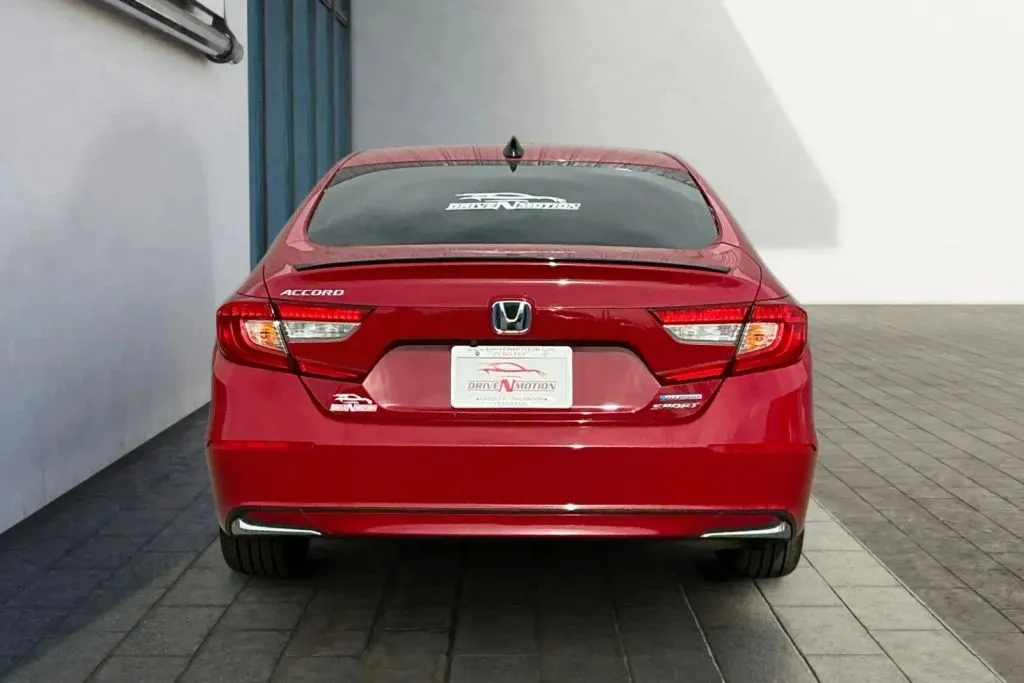 More photos of 2022 Honda Accord Hybrid Sport Sedan 4D at Drive N-Motion Thornton, CO