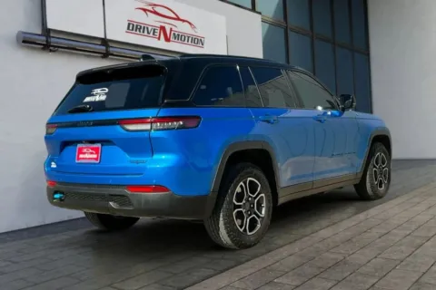 More photos of 2023 Jeep Grand Cherokee 4xe Trailhawk Sport Utility 4D at Drive N-Motion Thornton, CO