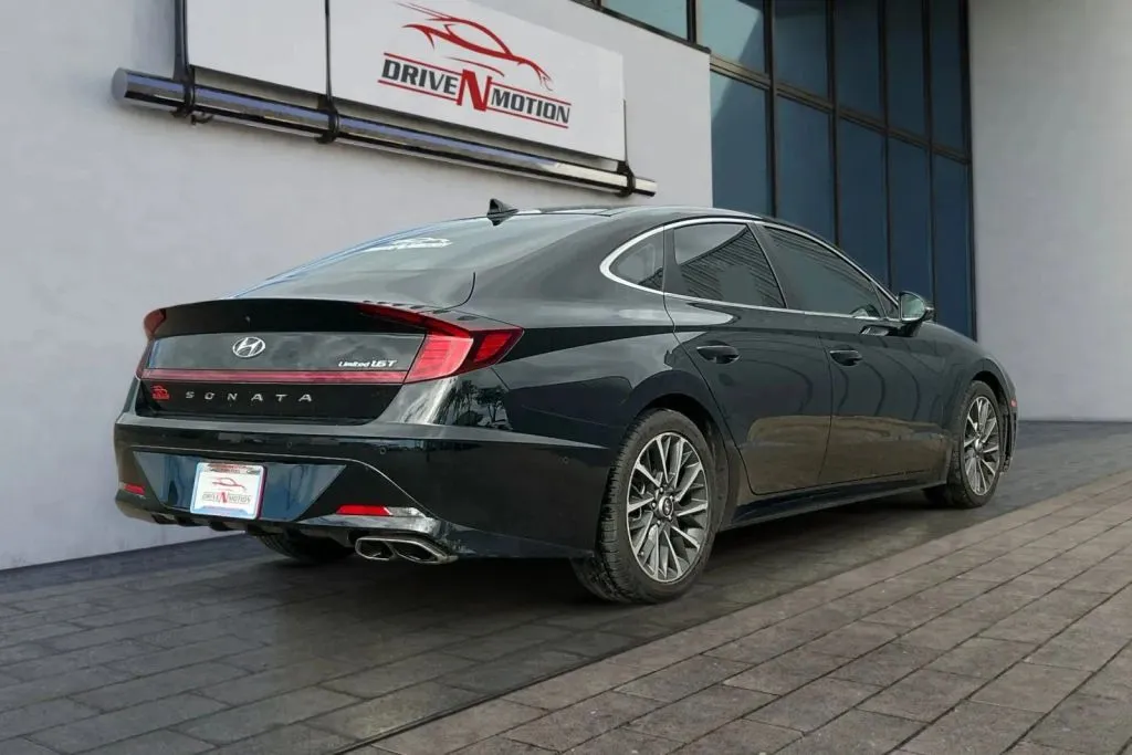 More photos of 2020 Hyundai Sonata Limited Sedan 4D at Drive N-Motion Thornton, CO