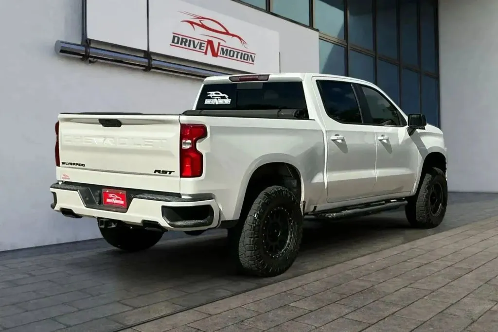 More photos of 2019 Chevrolet Silverado 1500 Crew Cab RST Pickup 4D 5 3/4 ft at Drive N-Motion Thornton, CO