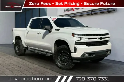 White 2019 Chevrolet Silverado 1500 Crew Cab RST Pickup 4D 5 3/4 ft for sale in Thornton, CO