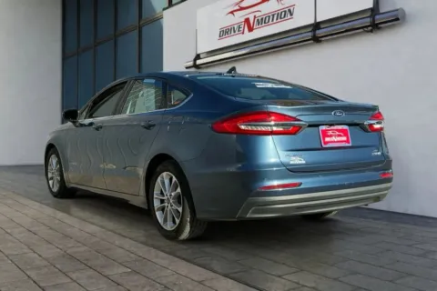 More photos of 2019 Ford Fusion SE Hybrid Sedan 4D at Drive N-Motion Thornton, CO