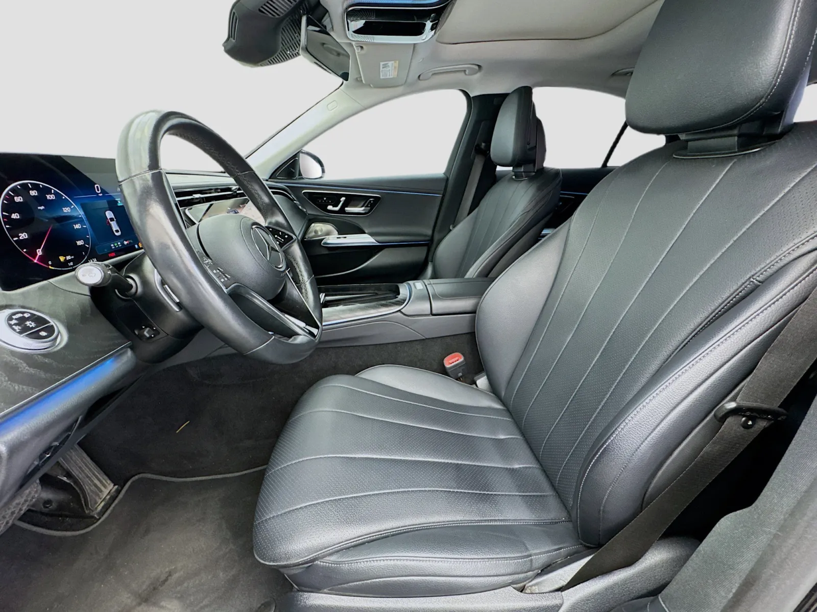 2024 Mercedes-Benz E-Class E350 - Photo 13