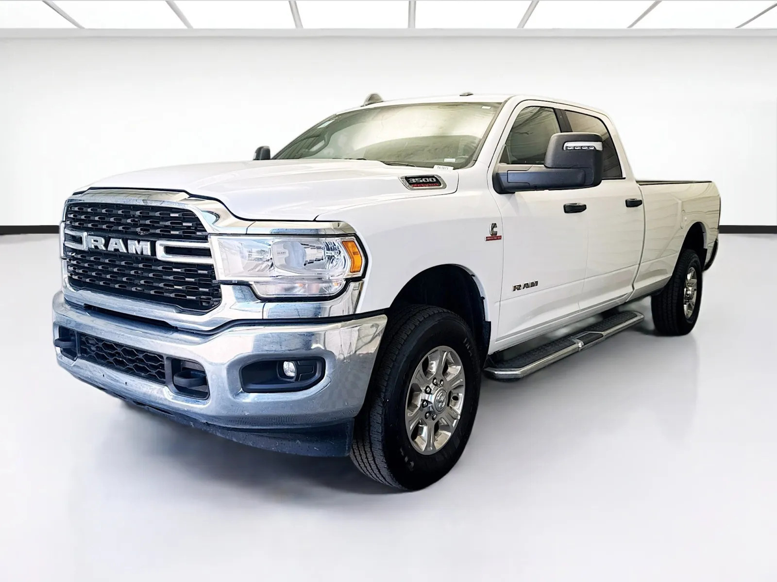 2024 RAM 3500 Big Horn 4X4 Crew Cab LWB's photo