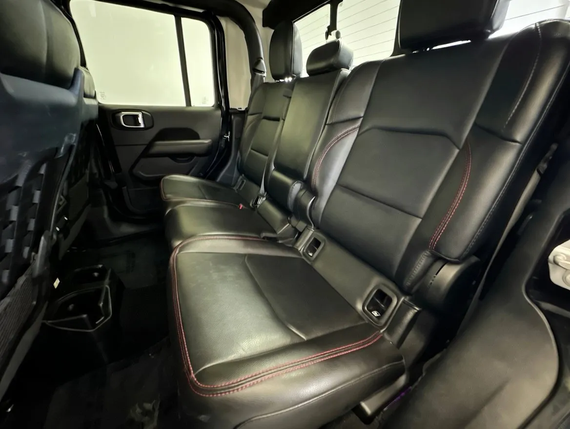 2020 Jeep Gladiator Rubicon - Photo 12