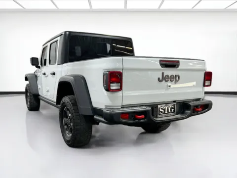 More photos of 2022 Jeep Gladiator Rubicon at STG Auto Group of Chandler, AZ