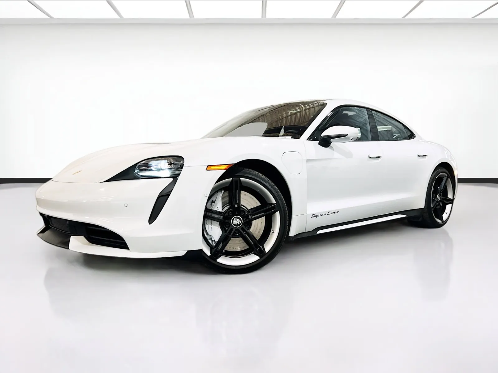 White 2020 Porsche Taycan Turbo for sale in Chandler, AZ