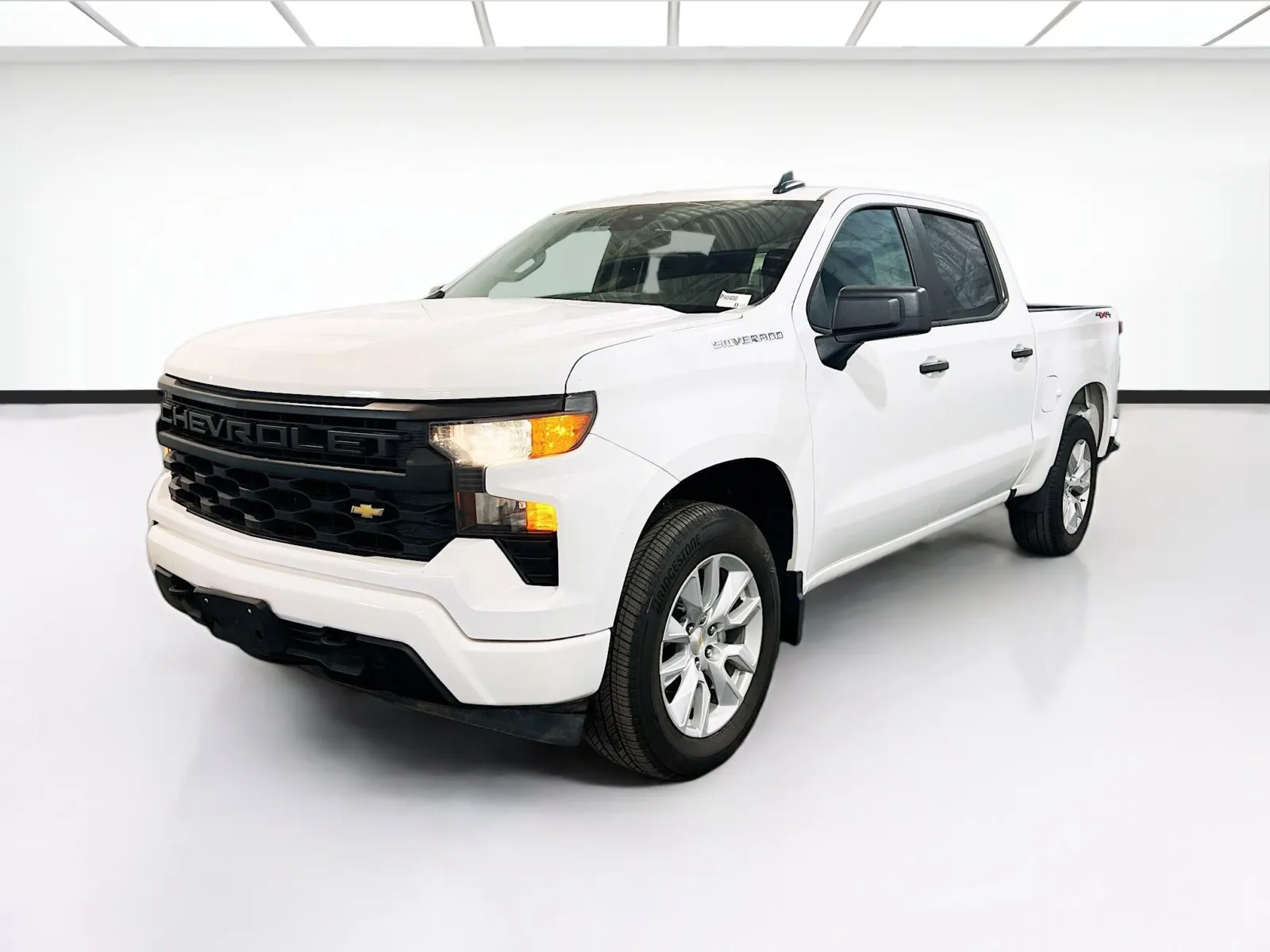 White 2023 Chevrolet Silverado 1500 Custom for sale in Chandler, AZ