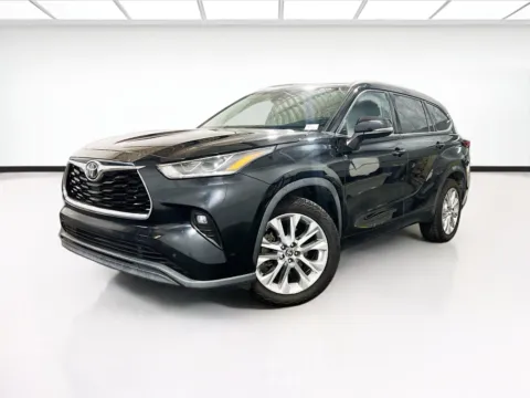 Black 2020 Toyota Highlander Limited for sale in Chandler, AZ