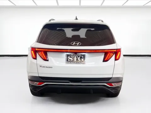 More photos of 2022 Hyundai Tucson SEL at STG Auto Group of Chandler, AZ